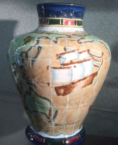 Cobridge Stoneware Voyager Vase